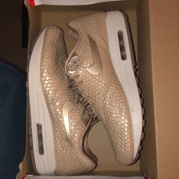 nike cortez game of thrones